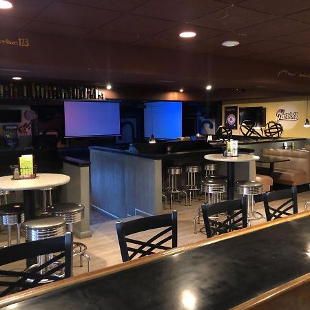 Shiretown Inn & Suites Houlton Екстер'єр фото