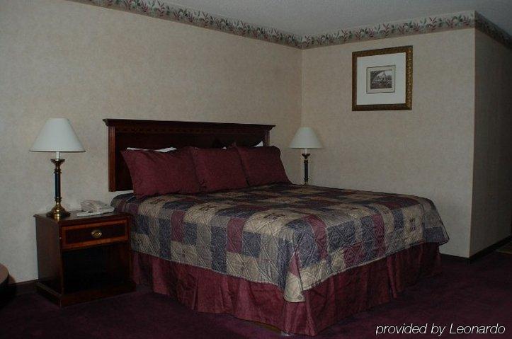 Shiretown Inn & Suites Houlton Номер фото